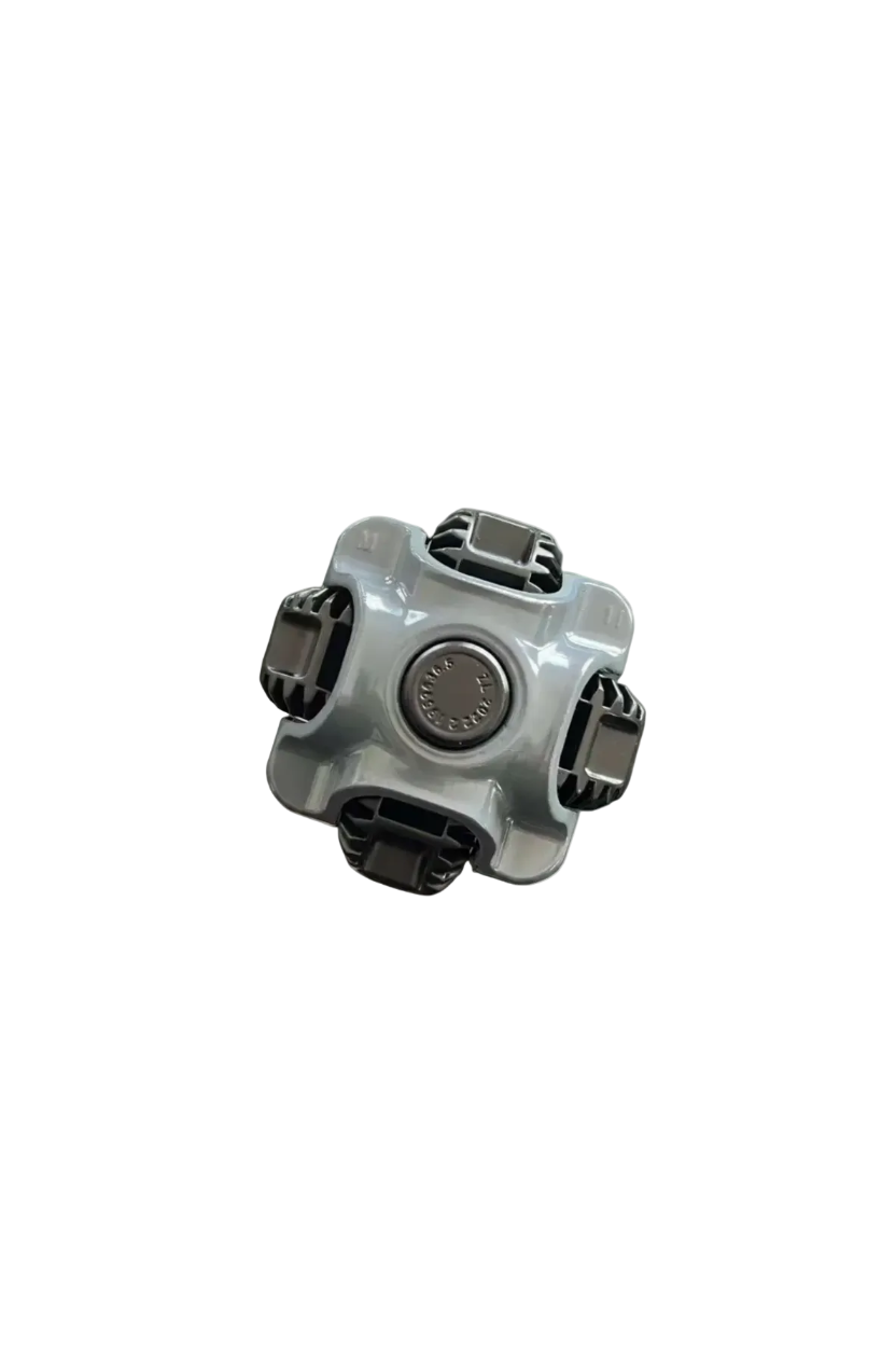 Compact-camping-chair-hub-grey-witness 